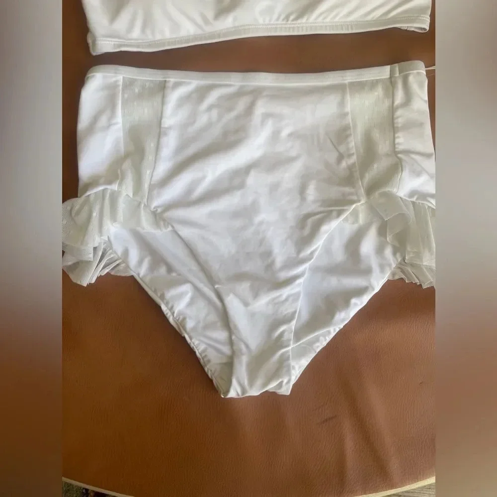 NWT AVEC LES FILLES Mesh Ruffle White Bikini Set sz L white polkadot mesh